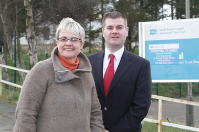 South Down MP Margaret Ritchie has backed the Down Community Health Committee in its white line protest in Ballynahinch on Saturday. 